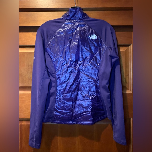 THE NORTH FACE Animagi Jacket in Purple ❤️ - Picture 2 of 6